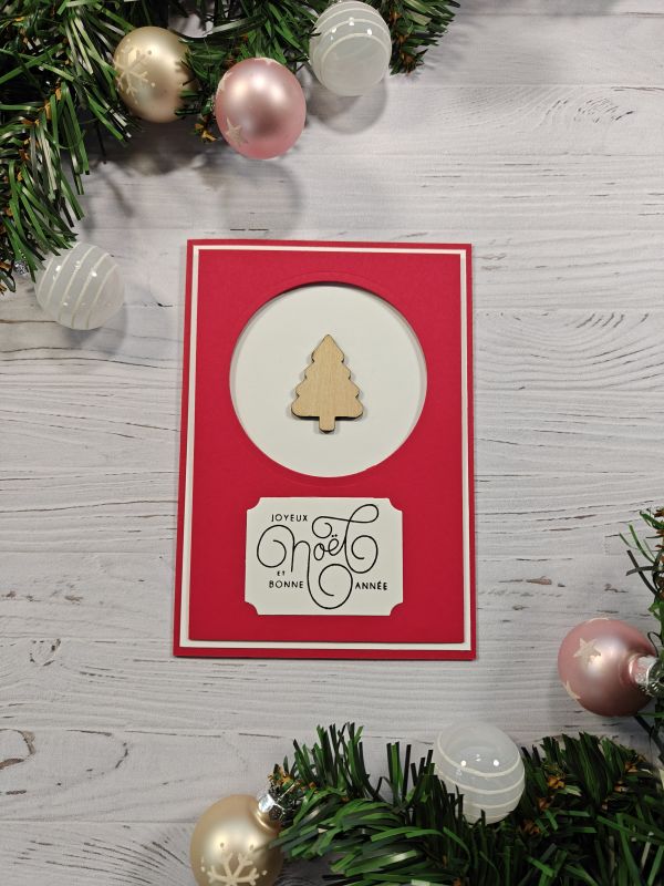 Carte de voeux sapin bois rouge