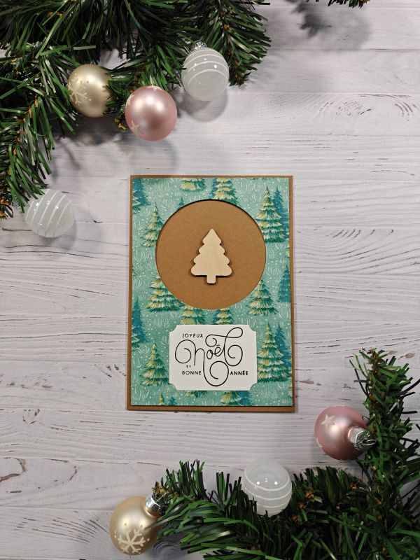 Carte de voeux sapin bois vert