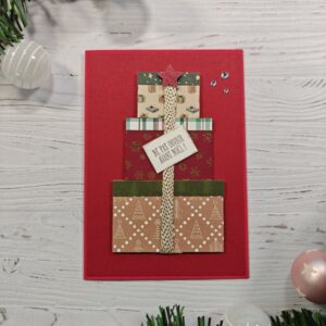 Carte de voeux pile de cadeaux